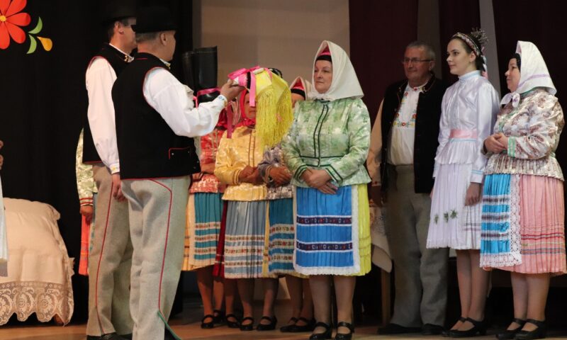 Okresná súťaž vo folklorizme – Nositelia tradícii