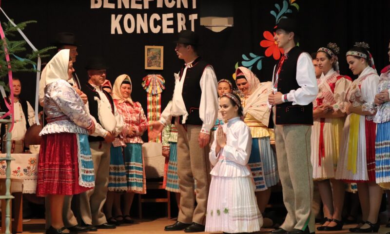 Okresná súťaž vo folklorizme – Nositelia tradícii