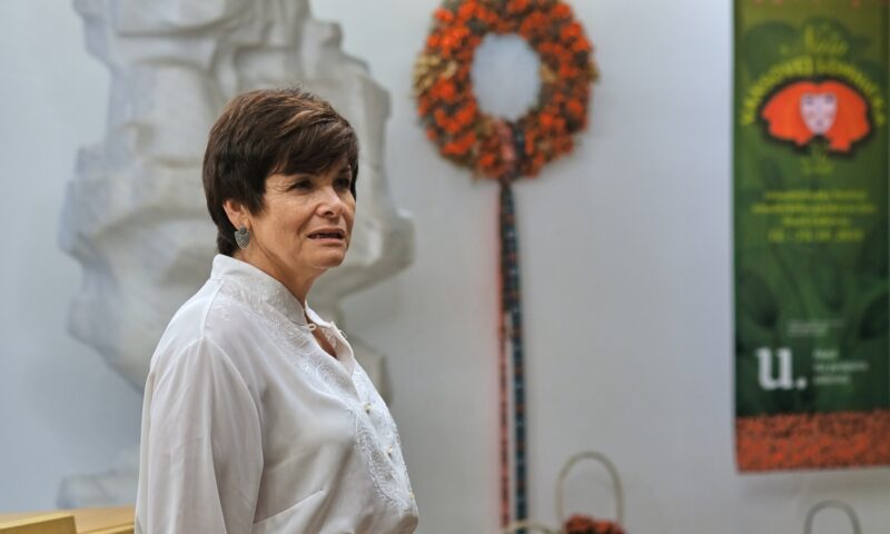 51. Naša Vansovej Lomnička