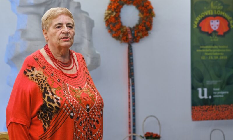 51. Naša Vansovej Lomnička
