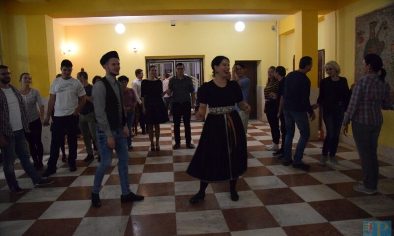 Jarmočná tancovačka