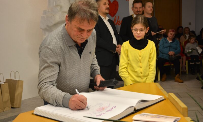 Babka, dedko 2023